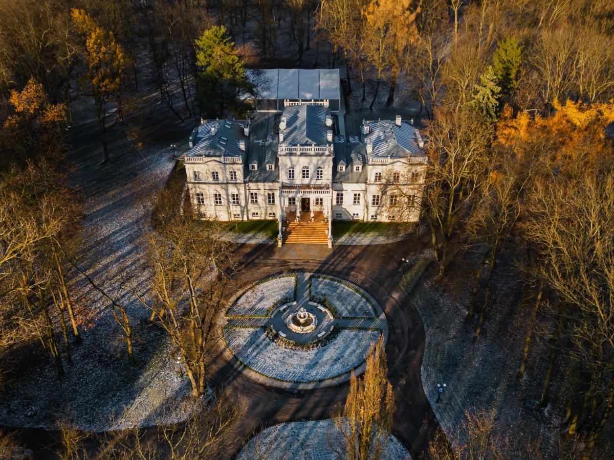 Palac Chojnata Wola Chojnata Kültér fotó